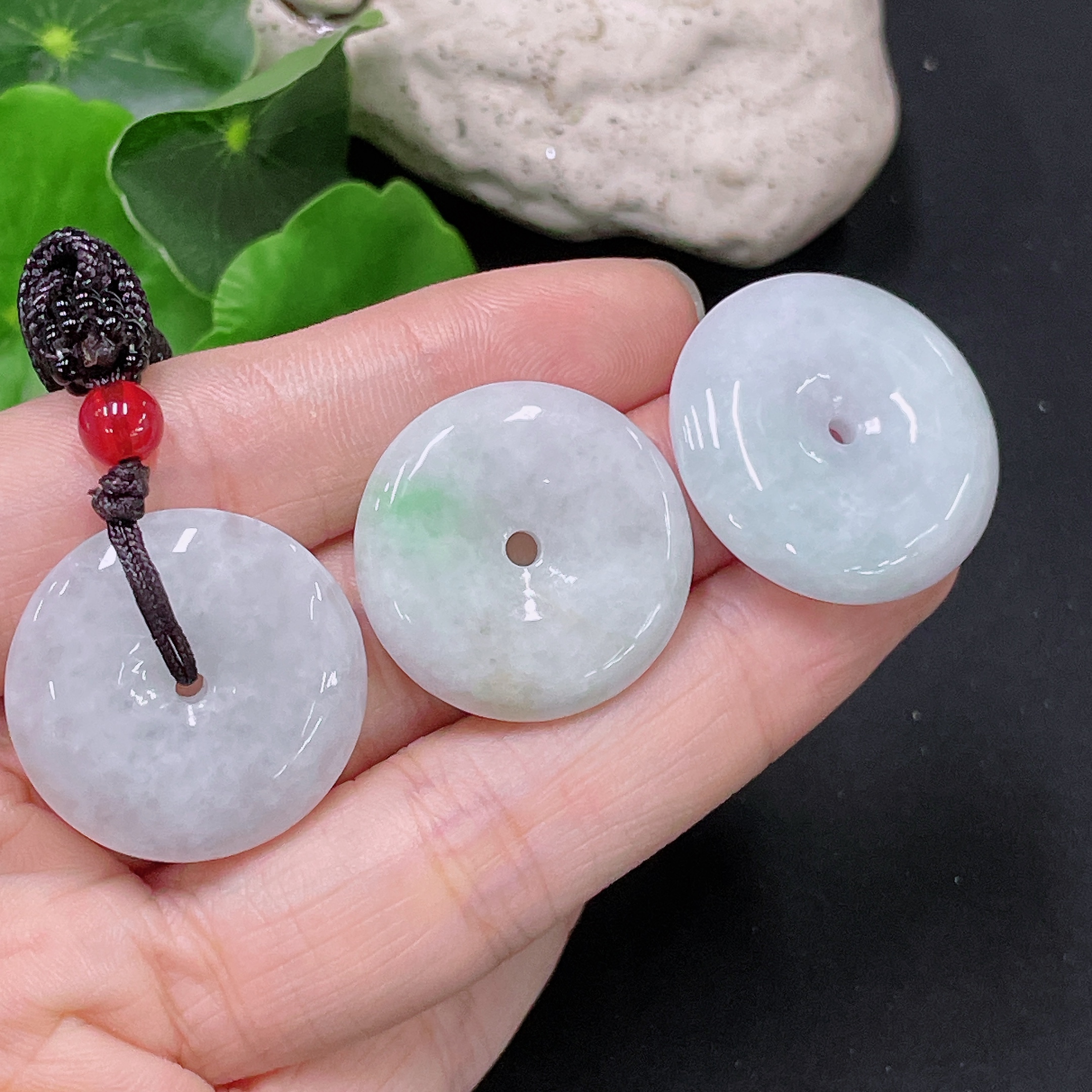 F33892984 Jadeite Peace Pendant with Non-Grade A Bead