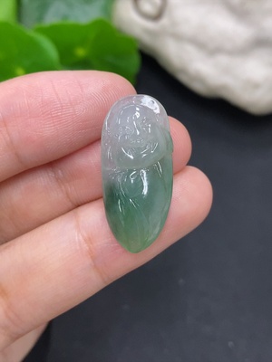F41927118 翡翠佛公挂件 货品总重约3克
