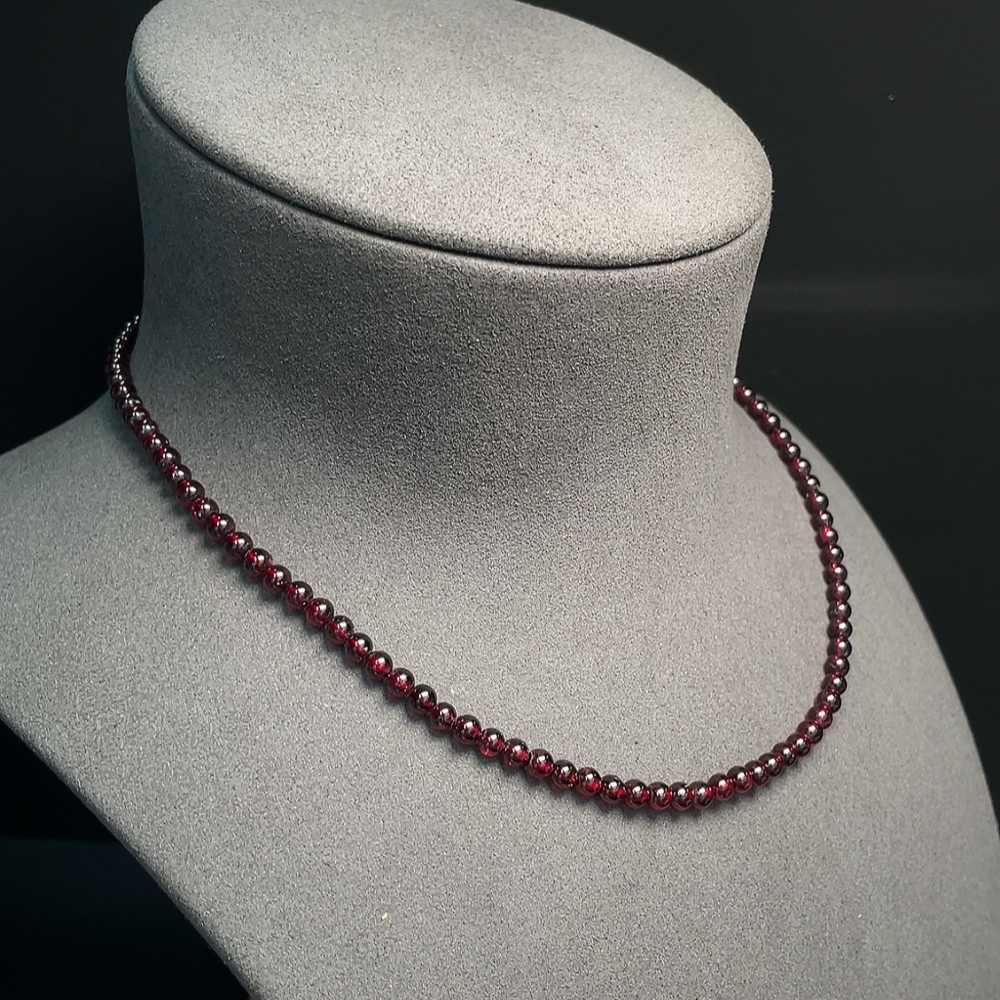 C32814441 Garnet bead necklace non-gold total weight about 15.50g approx.4mm