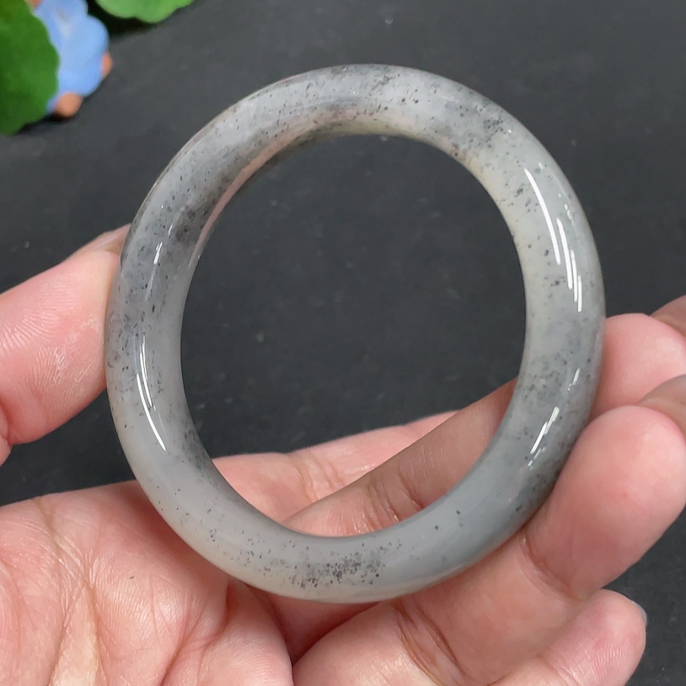 H30488613 Hetian Jade Round Bracelet Size 51.6 Total Weight Approx. 42.4g