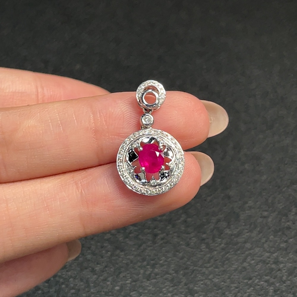 C32815657 18K Ruby Pendant with Diamond Accents, Total Weight Approx. 2.34g