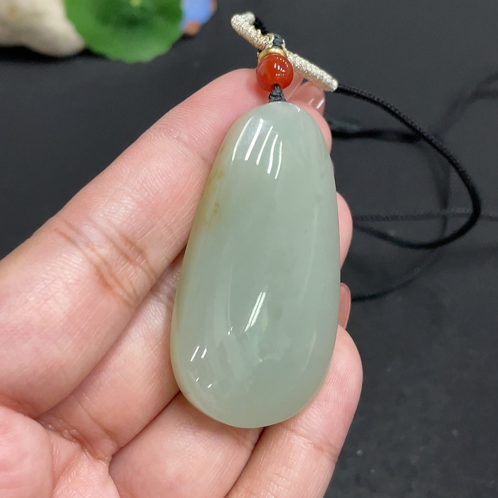 H34010532 Hetian Jade Pendant, Plain Pendant