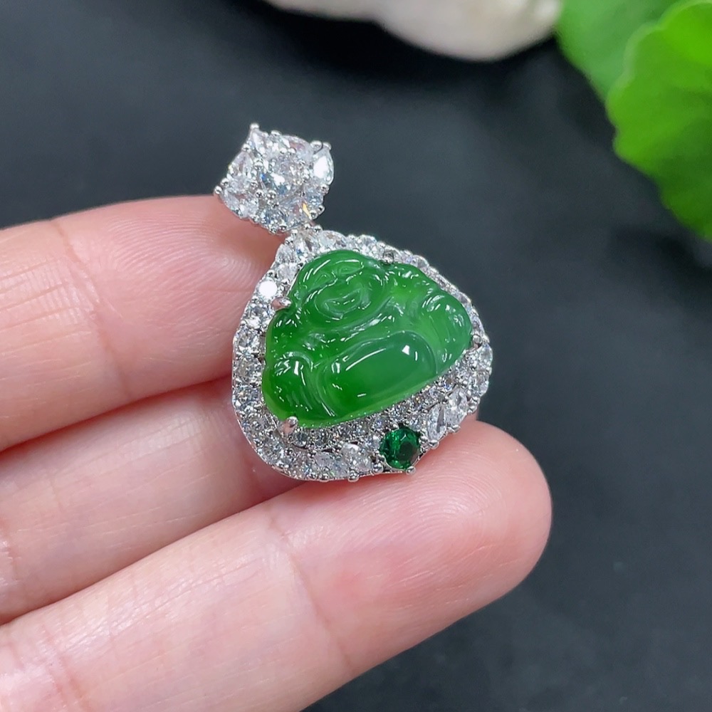 F26025516 Jadeite Buddha Pendant Total Weight about 5.8g (Non-gold Inlaid)