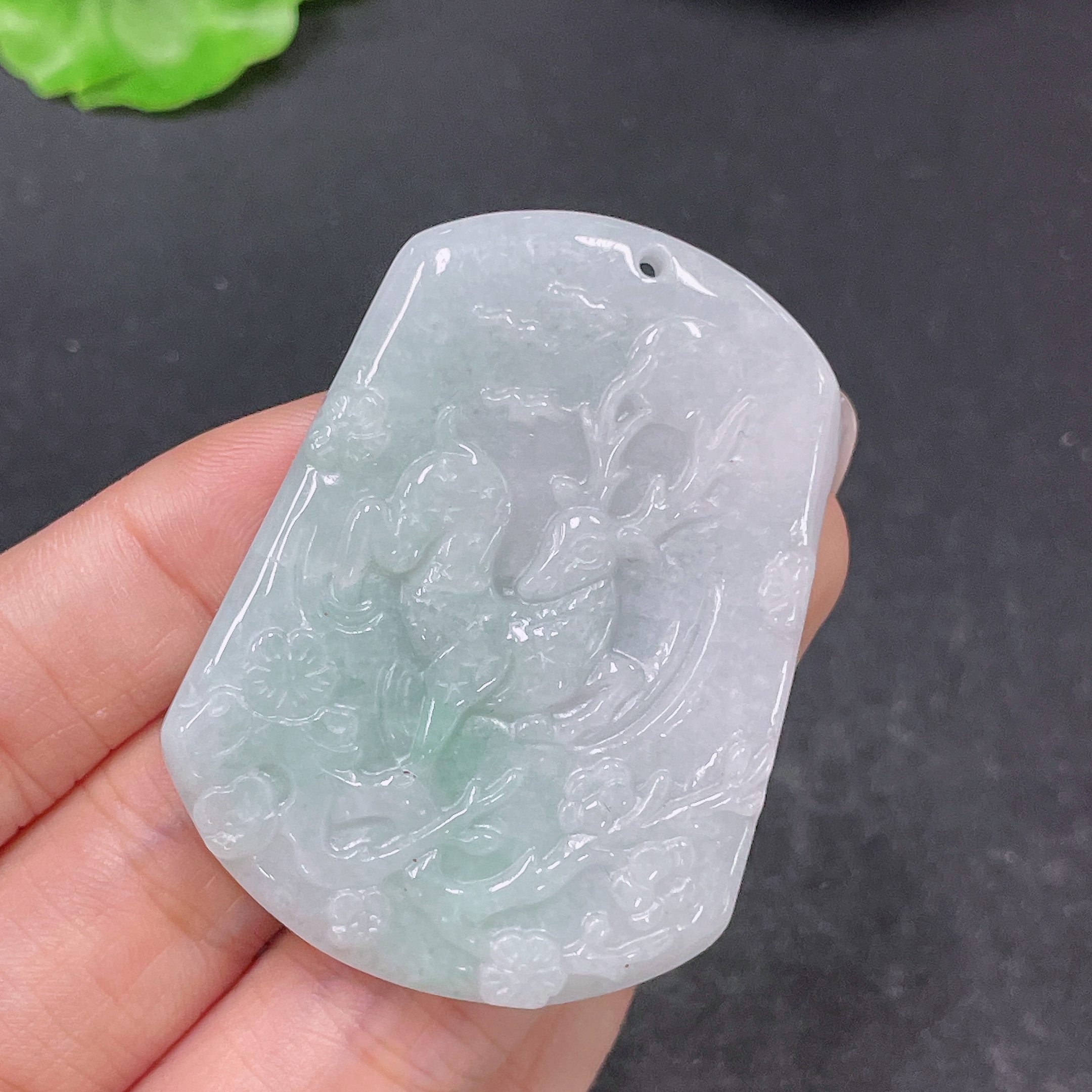 F35137956 Jadeite Deer Pendant, Total Weight Approx. 30.33g