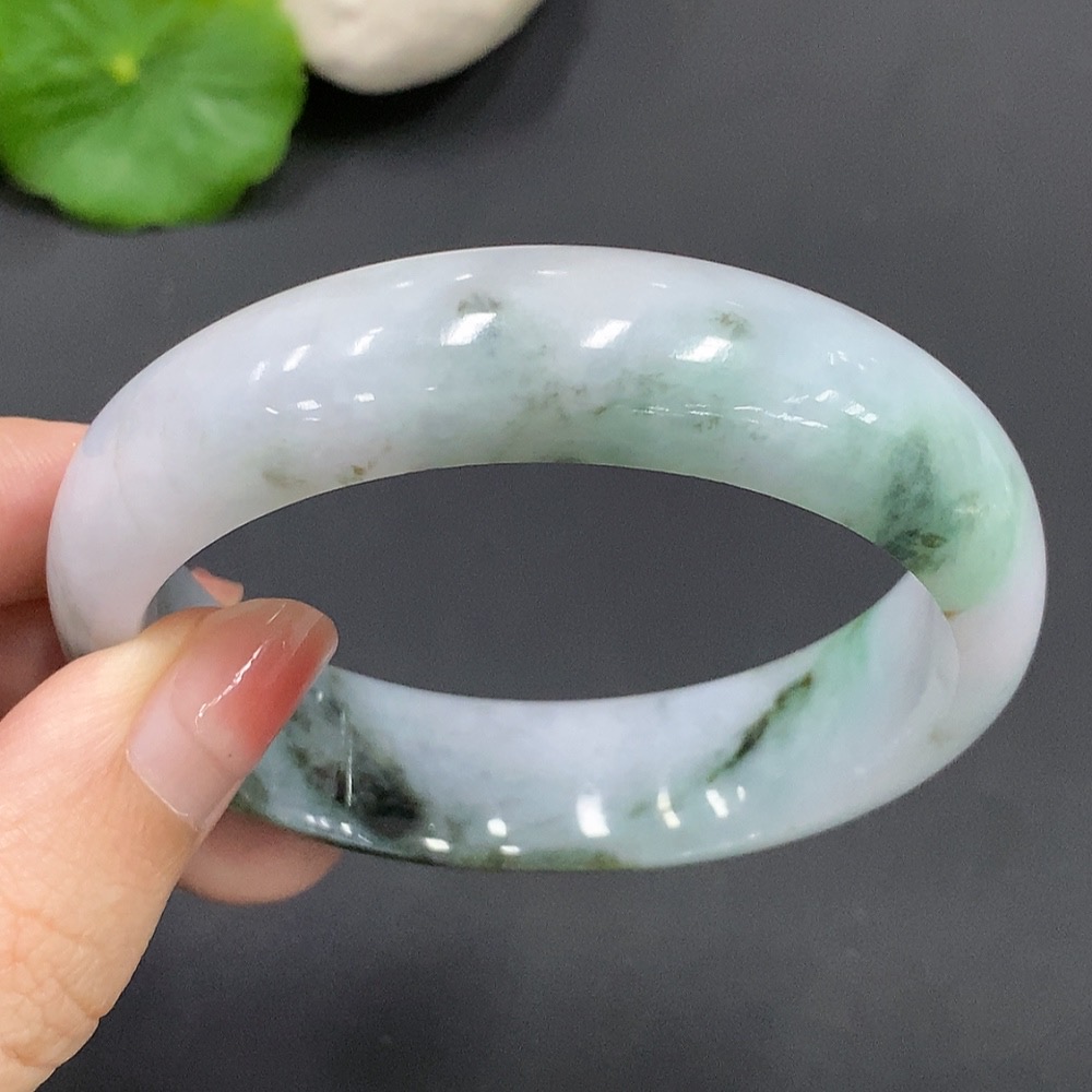 F16754350 Jadeite Regular Bangle Size 55