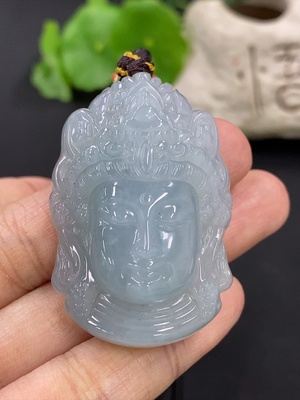 F42952588 翡翠观音像挂件 货品总重约35.8g 配饰非金 配石非A