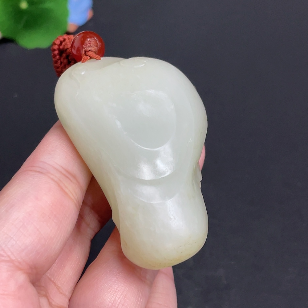 H27062330 Hetian Jade Pendant - Bodhidharma