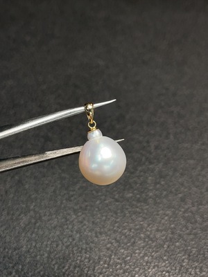 C32782920 18K Sea Water Pearl Pendant, Total Weight Approx. 3.45g, Size Approx. 12.8mm