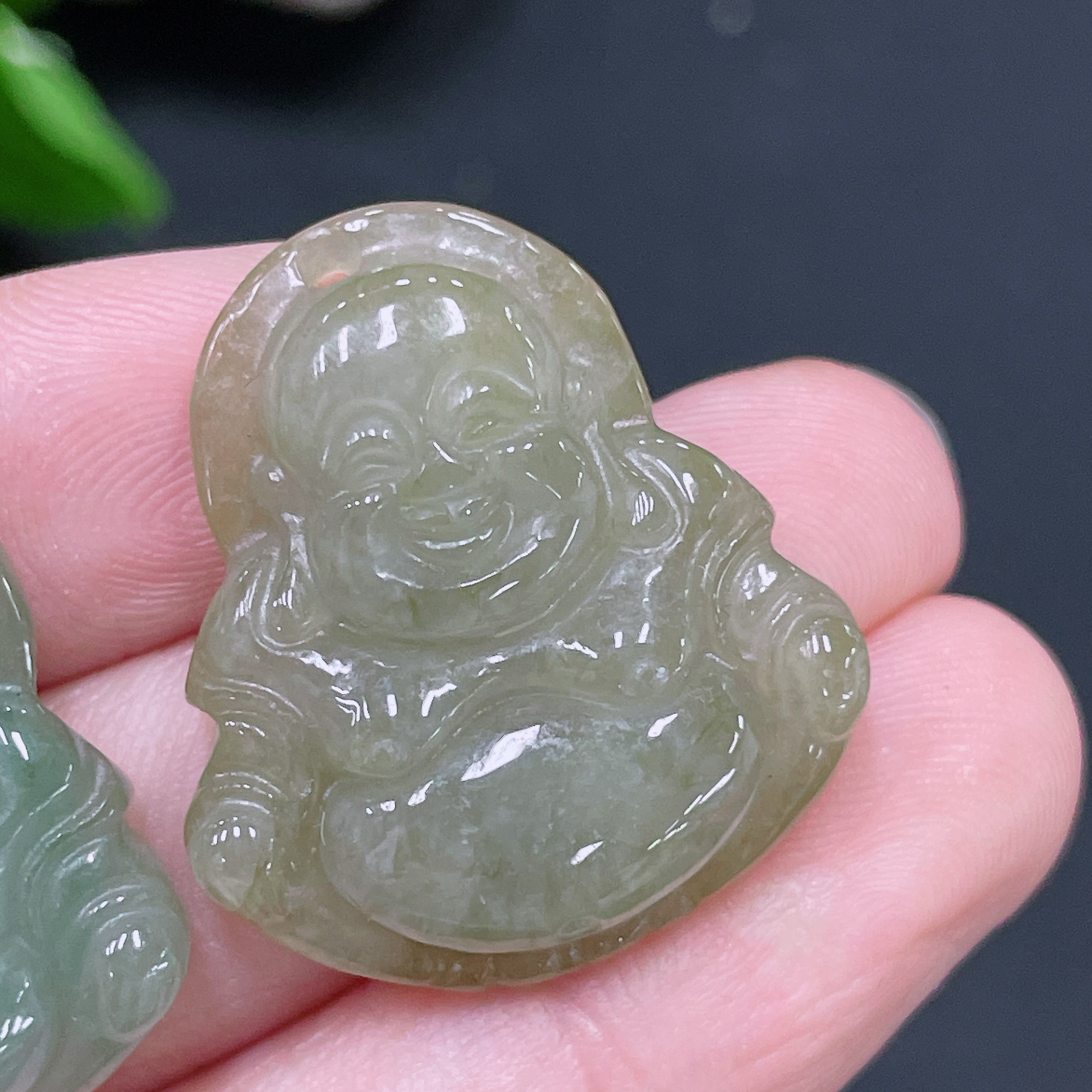 F33918892 Jadeite Buddha Pendant Sell as a Lot