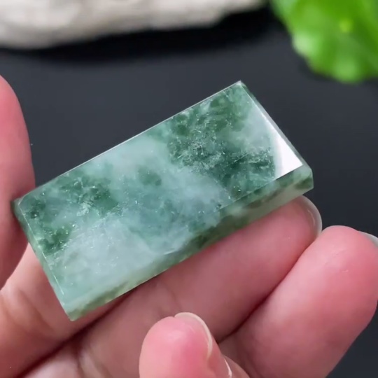 F27110008 Jadeite Plain Pendant, Total Weight Approx. 10.67g