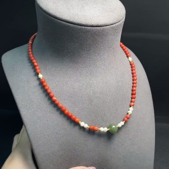 C34993148 Red Agate Bead Necklace with Visible Organic Matter, Total Weight Approx. 14.33g, Size Approx. 4.6mm, Non-Gold, Paired with Pearls and Hetian Jade