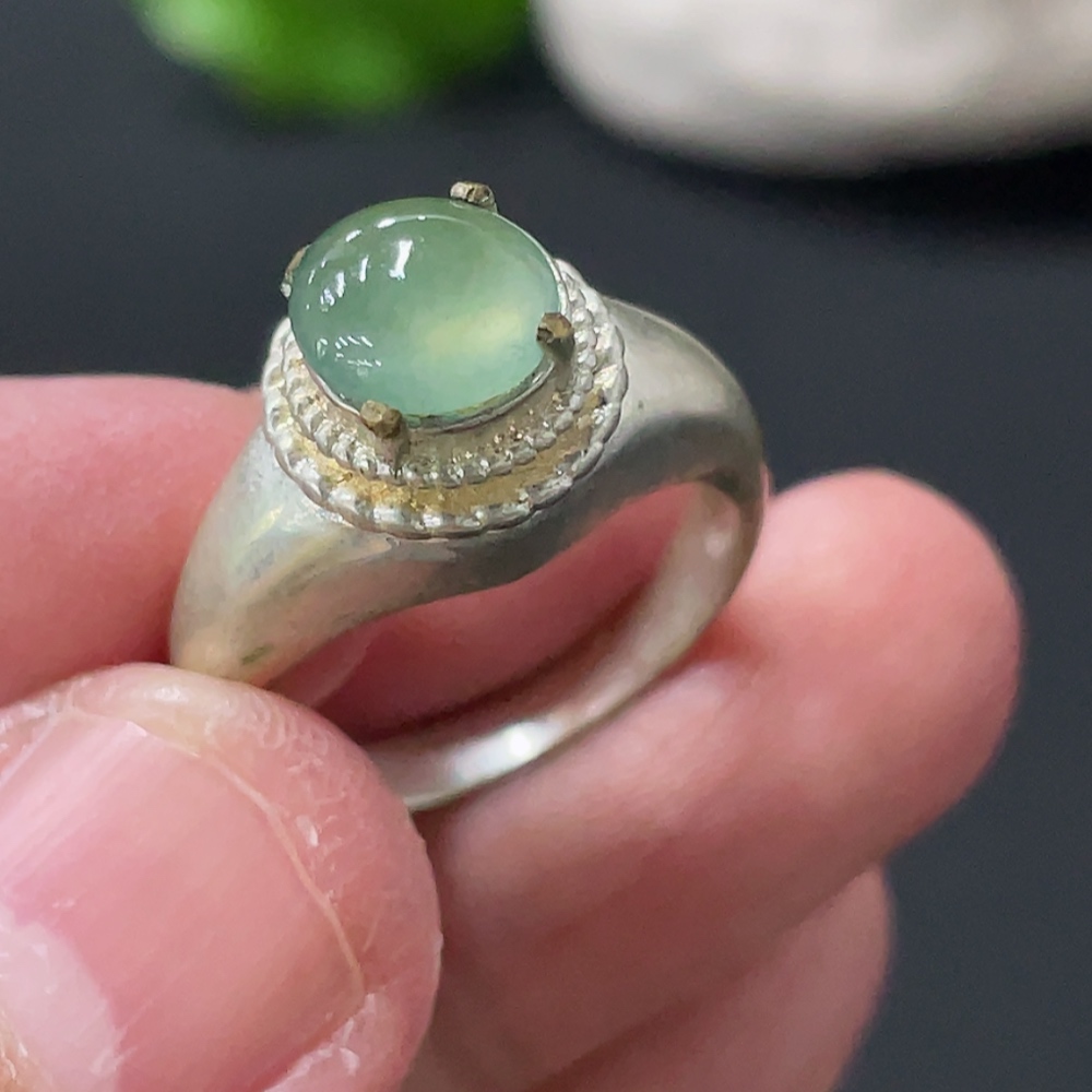 F34977839 Jadeite Cabochon Non-Gold Setting Total Weight Approx. 3.85g