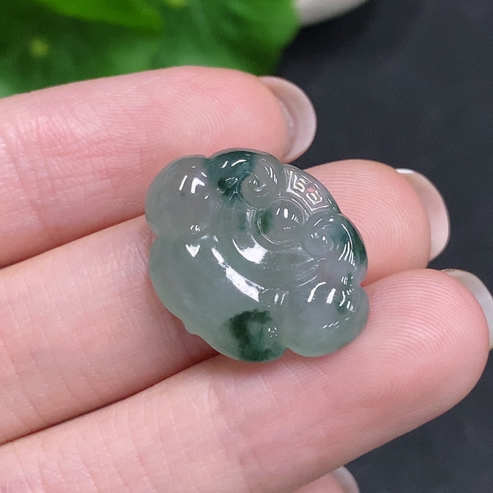 F34034909 Jadeite Ruyi Pendant Total weight approx. 4.1g