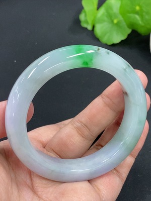 F41914236 翡翠正圈手镯 圈口52.8mm 货品总约重71.48g
