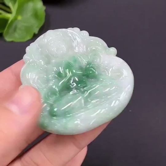 F24754151 Jadeite Guanyin Pendant, Total Weight Approx. 21.32g
