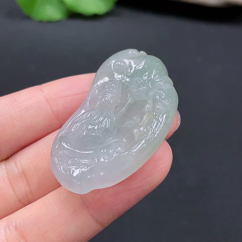 F26984842 Jadeite Guanyin Pendant Total Weight Approx. 14.75g