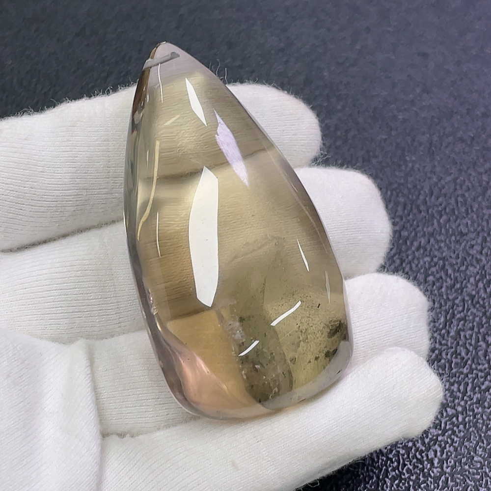 C30533844 Crystal Pendant Total Weight Approx. 55.47g