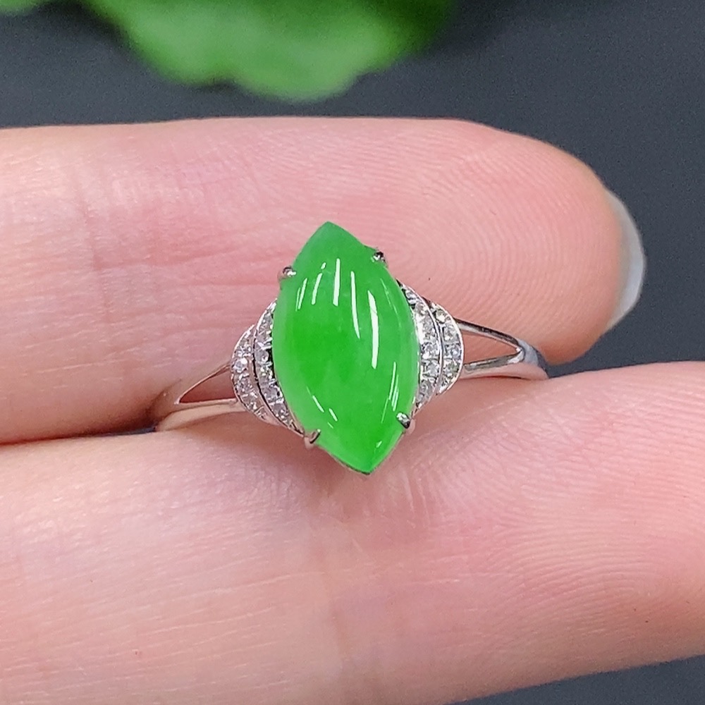 F20303532 Jadeite Cabochon Ring 18k Gold Total Weight Approx. 1.4g Size 16