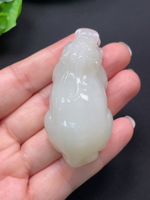 H46528120 和田玉貔貅挂件 总重约58.65g