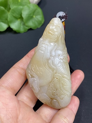 H27125795 Hetian Jade Handheld Piece Guan Gong