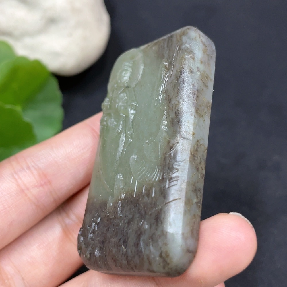 H31615937 Hetian Jade Pendant Guanyin Total Weight Approx. 47.4g