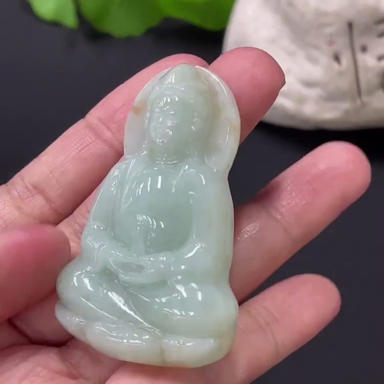 F30530084 Jadeite Guanyin Pendant Total Weight Approximately 27.89g