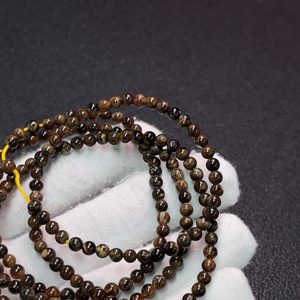 C34038743 Amber & Beeswax Pendant + Bead Strand, Non-Gold, Total Weight Approx. 7.51g, Sell as a Lot