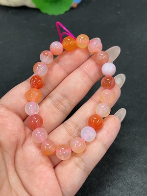 H41938905 盐源玛瑙手串 卡8.6mm左右 仅红色 货品总重约22.6g