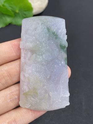 F41933314 翡翠毛货不动明王挂件 货品总重量约46.5克