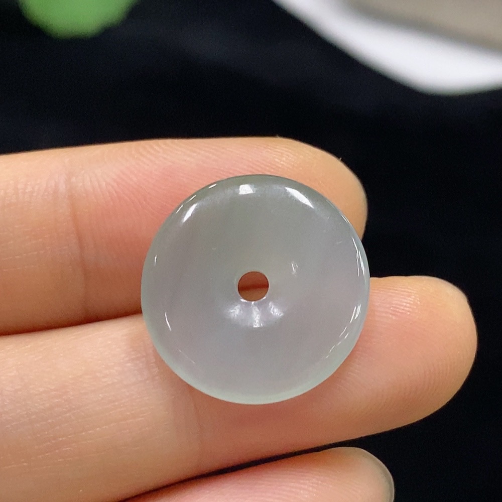 F32803342 JadeitePeace Buckle Pendant