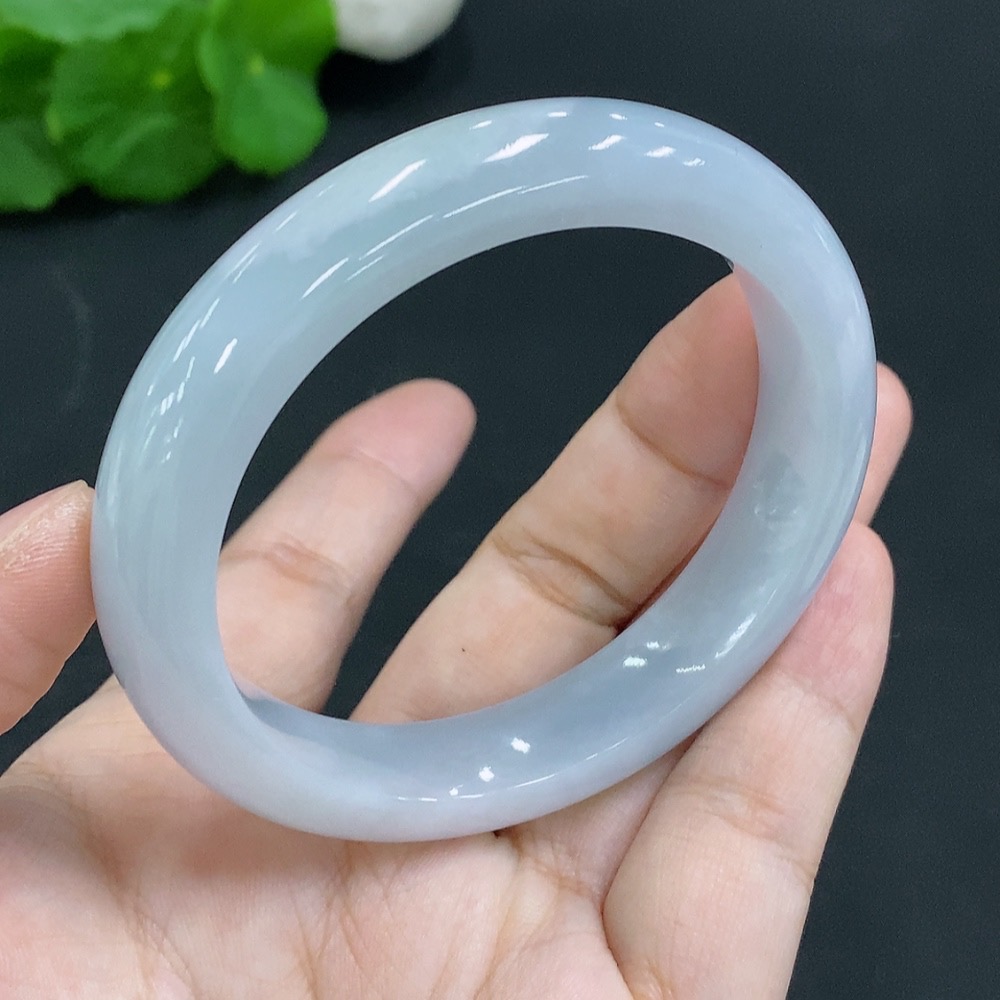 F24798077 Jadeite Round Bangle Size 55.8 Total Weight Approx. 57.5g