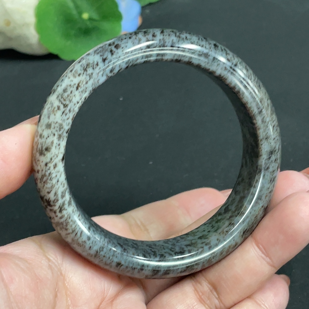 H34005082 Hetian Jade Round Bracelet Size 58.1 Total Weight Approx. 86.2g