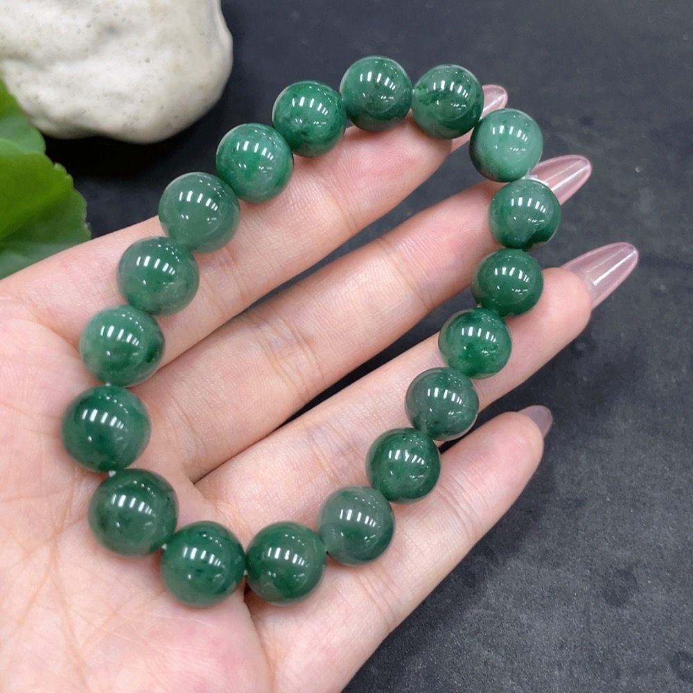 H33842087 African Emerald (Dulong Jade)