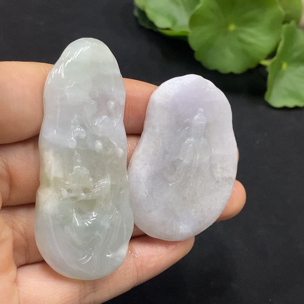 F30471559 JadeitePendant Rough