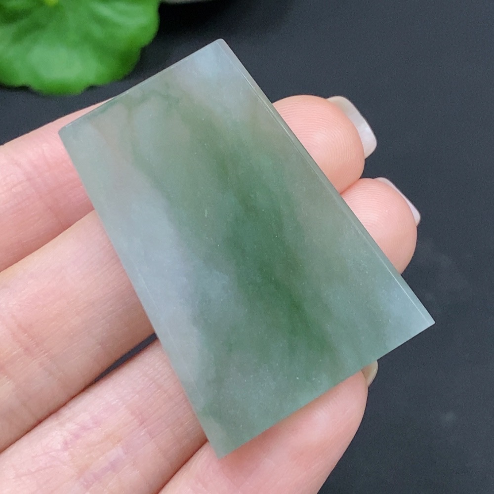 F26015892 Jadeite Plain Pendant Total weight: approx. 13g