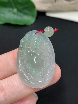 F46547466 翡翠财神挂件 货品总重约8.17g