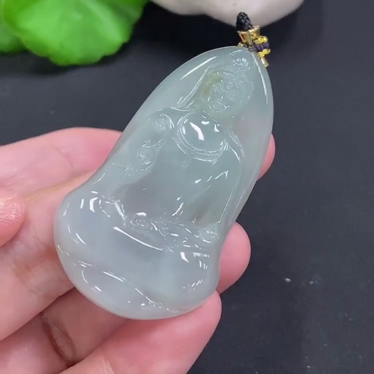 F29390611 Jadeite Guanyin Pendant with Total Weight Approximately 15.2g Including Rope