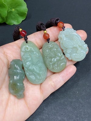 H33938887 Hetian Jade Pendant