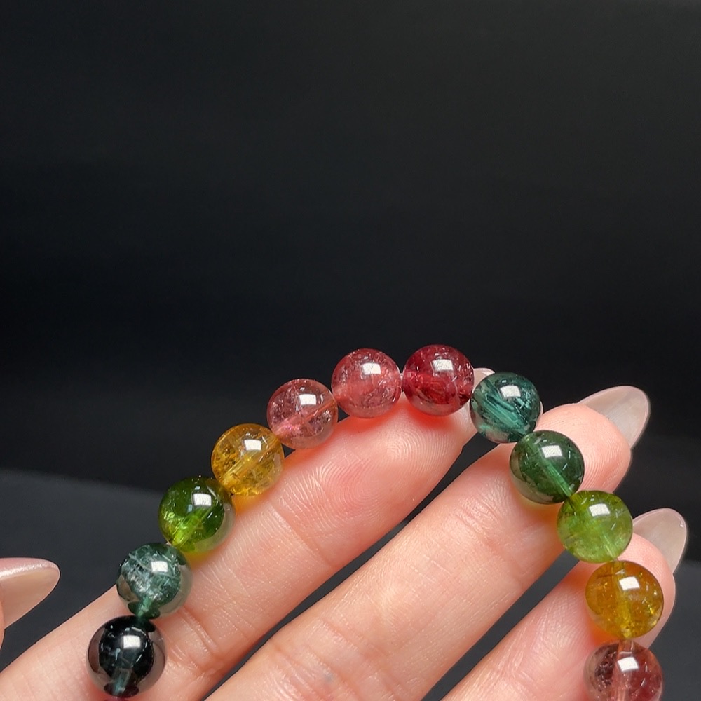 C34009652 Tourmaline Bracelet with Visible Organic Matter, Total Weight Approx. 22.63g, Size ~8.6mm