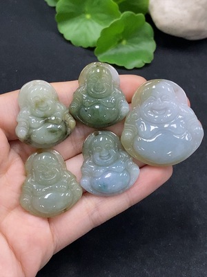 F32819823 Jadeite Pendant