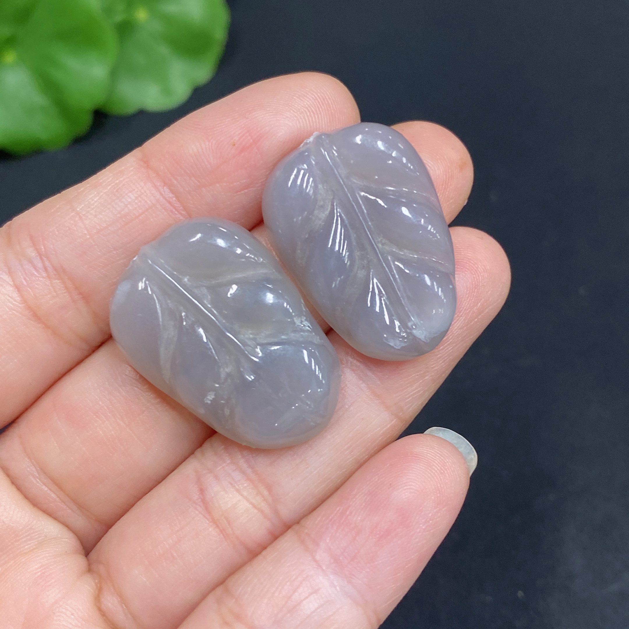 H34985634 Hetian Jade Pendant Leaf Total Weight Approx. 9.3g