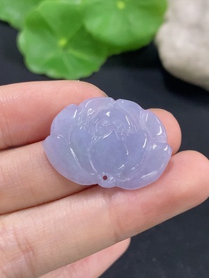 F46549755 翡翠花牌挂件 货品总重约3.5克