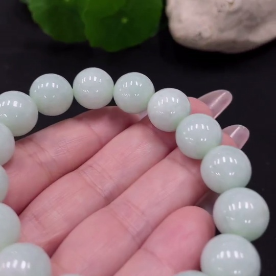 F35082327 Jadeite Bracelet, Approx. 12mm, Total Weight Approx. 47.9g