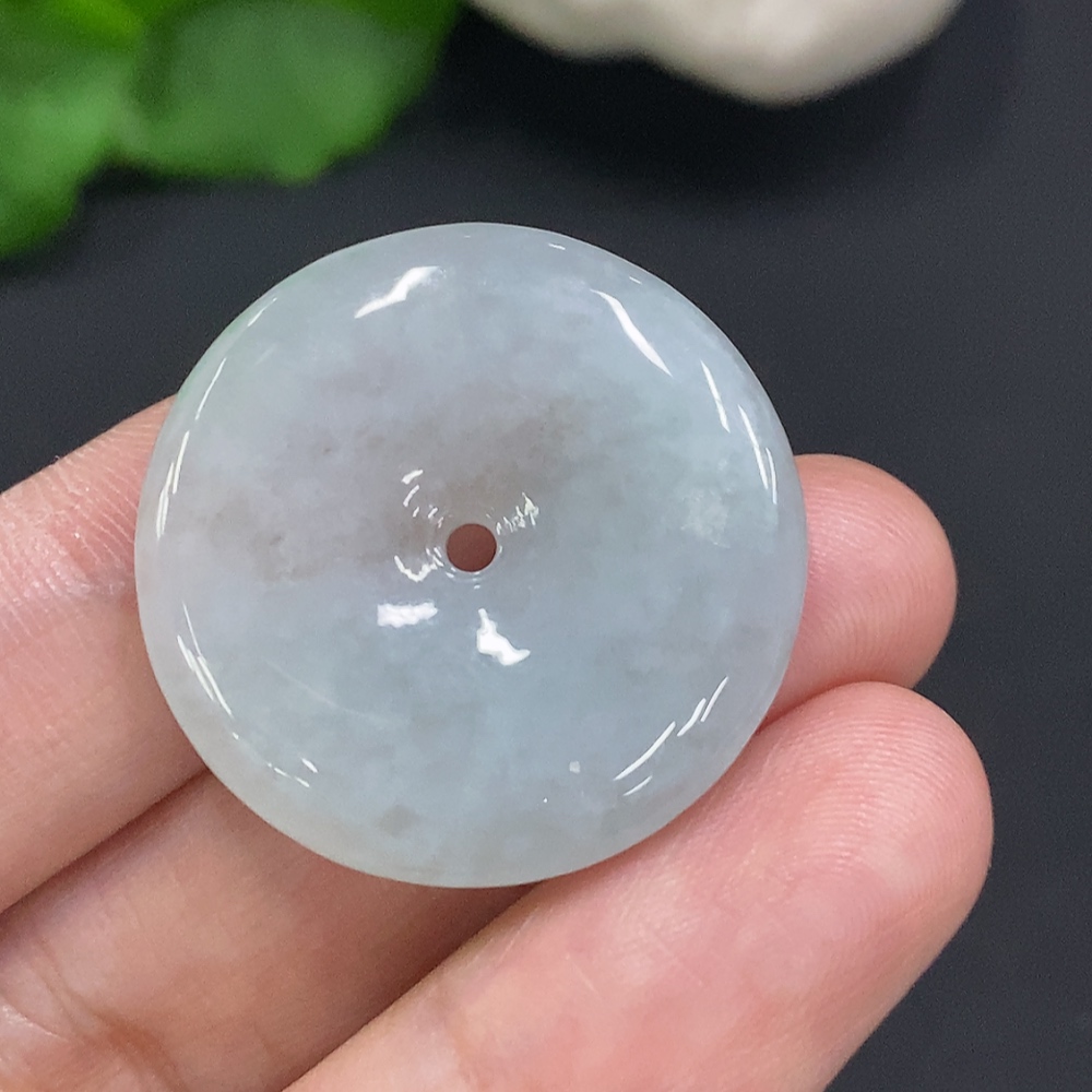 F34070559 Jadeite Peace Pendant Total Weight Approximately 8.5g