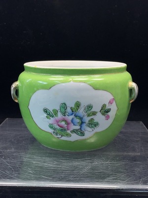 W29382867 Porcelain Patterned Translucent Republic of China Export Period Painted Congee Jar (size as per physical item)