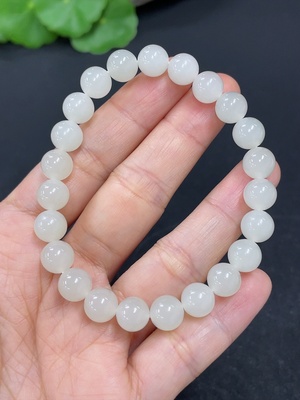 H40777629 和田玉手串   卡7.6mm左右     货品总重约17.5g