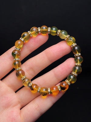 C33843899 Amber Beeswax Bracelet Non-Gold Total Weight Approx. 7.5g Size About 8mm