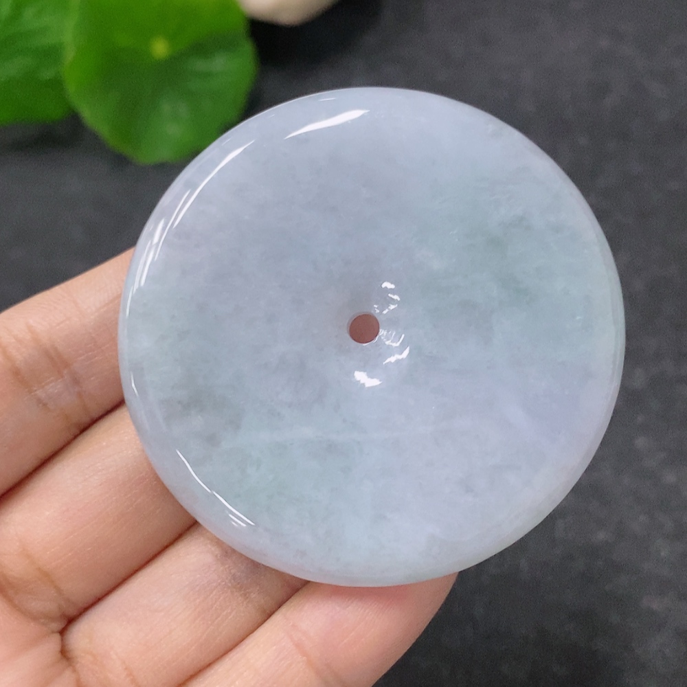 F32792263 JadeitePendant Peace Buckle Total Weight Approx. 44.38g