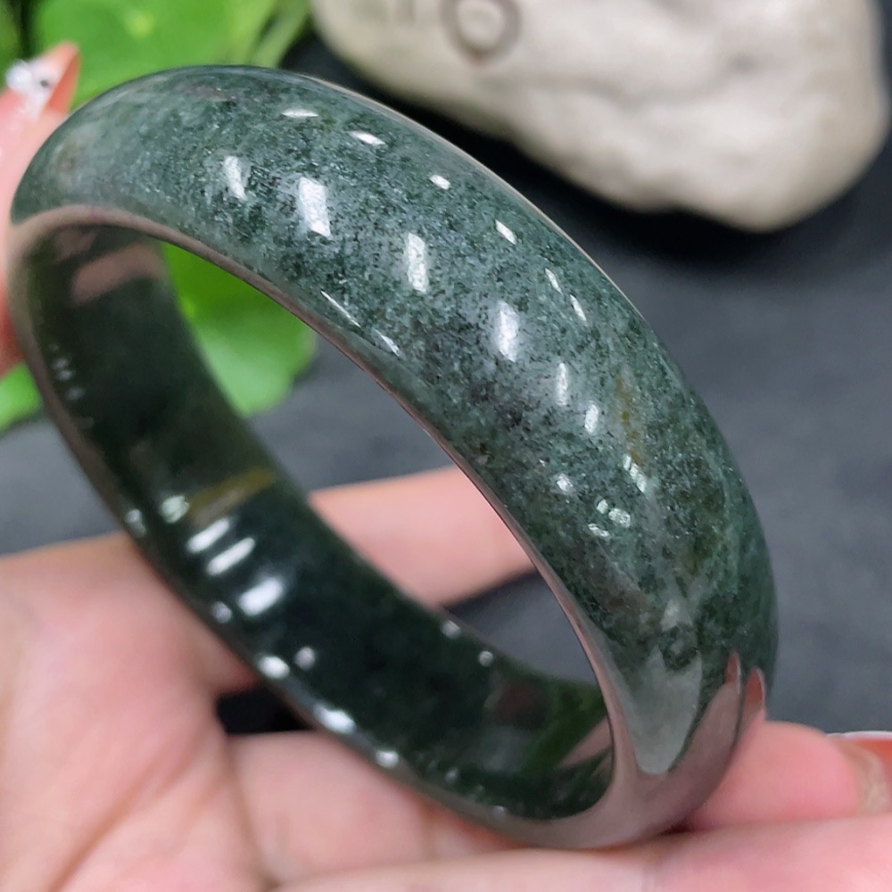 H34960946 Hetian Jade Round Bracelet Size 60.5 Total Weight Approx. 76.5g