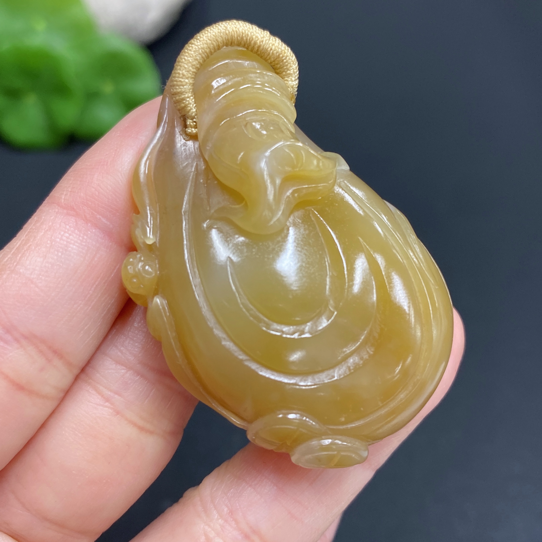 H27126916 Hetian Jade Pendant    Lucky Bag   Total Weight: Approx. 36.6g